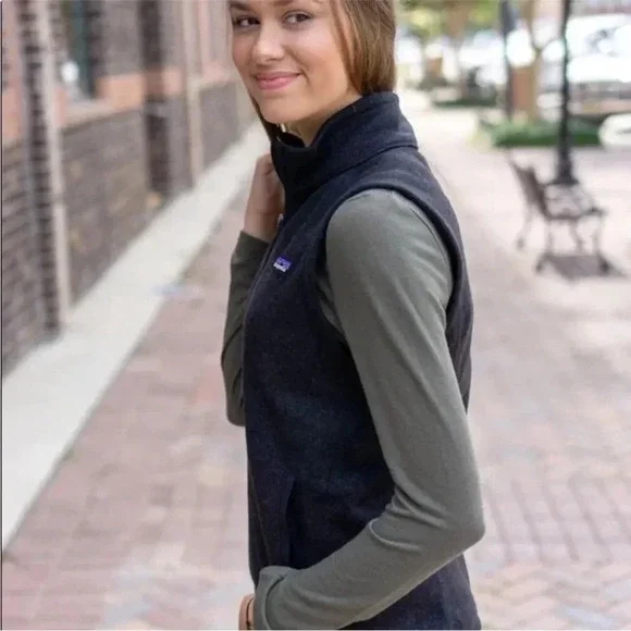 Patagonia Black Better Sweater Vest Size Small - Picture 2 of 12